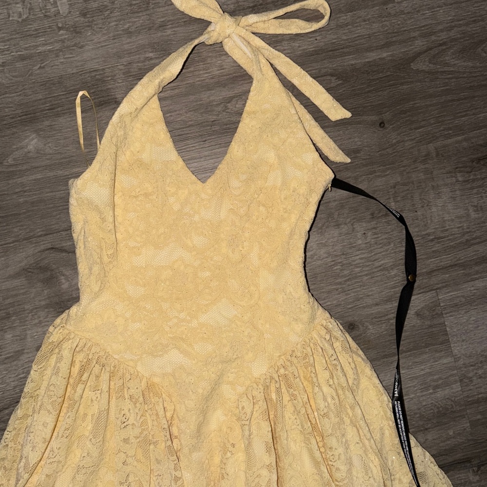 EXTRO & VERT Mila Halter Midi Dress - Picture 13 of 16